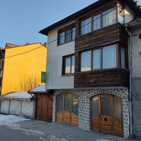 Guest Grachenovi Гостевой дом 3*