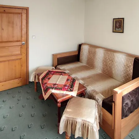 Guest Grachenovi بيت ضيافة 3*